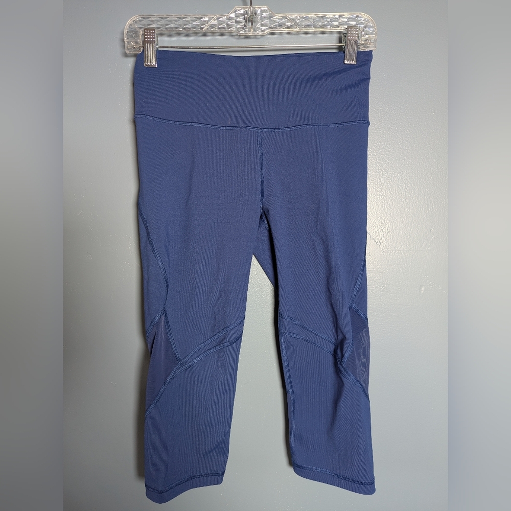 Victoria Sport Knockout Blue Cropped Leggings Womens Size Small